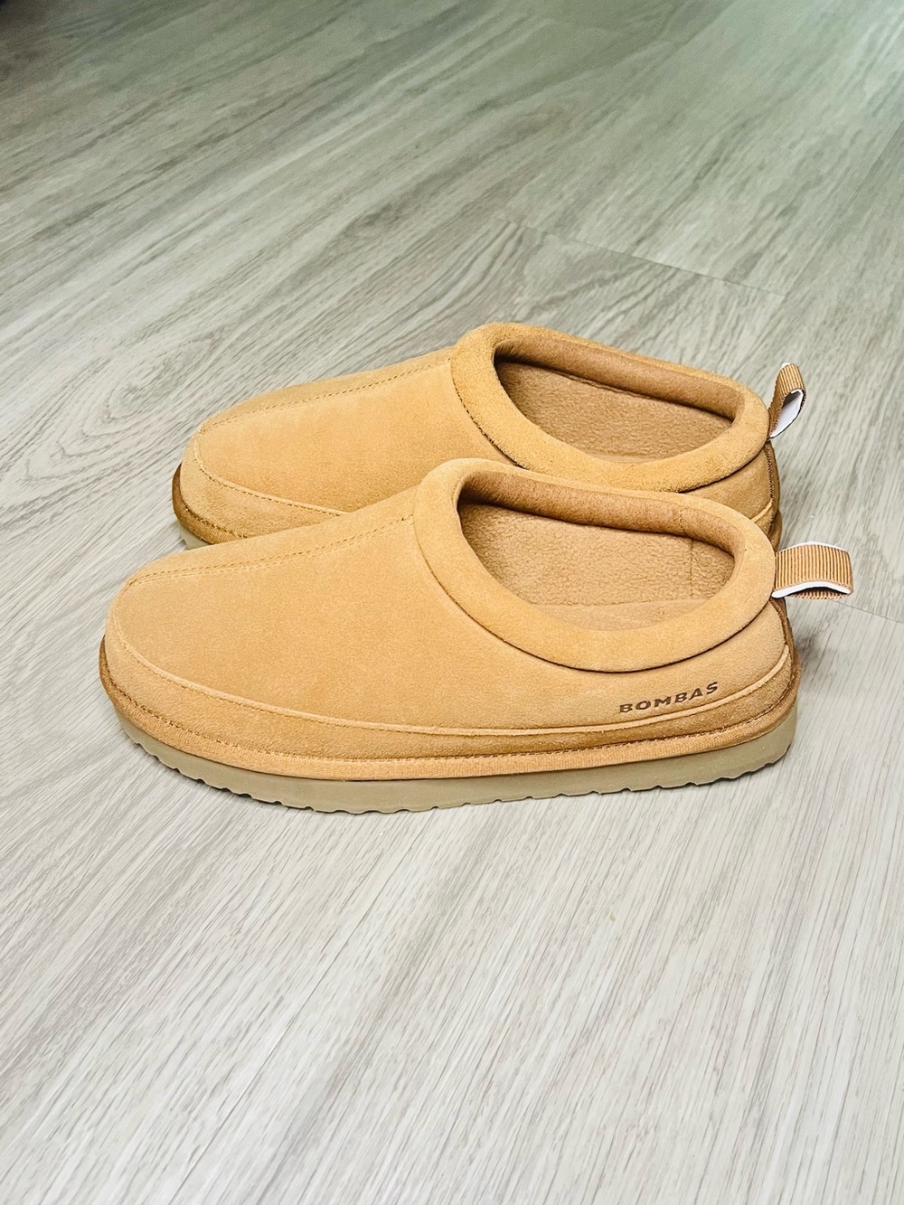 Bombas Womens Brown Saturday Suede Leather Slip-On Shoes Sz 6 Comfy Winter